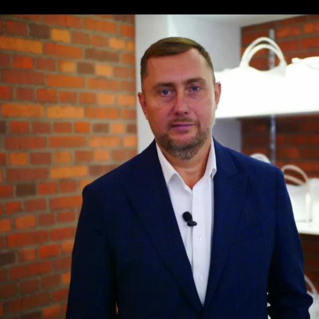 Олег Якушев